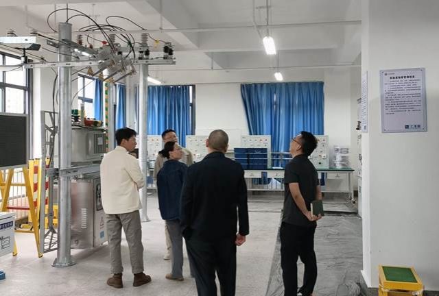 aa5e821290f084302bde3f251ea6398f_origin(1)